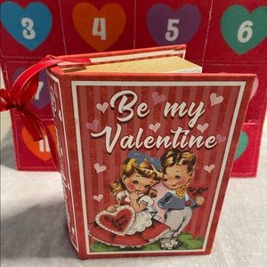 Valentine’s Day Vintage Retro Style Book Music Box w Sweetheart Boy & Girl Decor